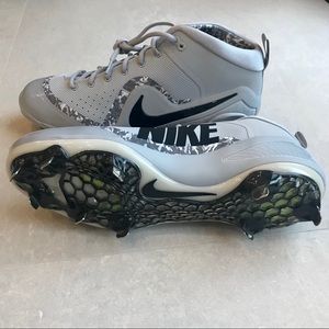 🆕 Men’s Nike Trout Metal Baseball Cleats